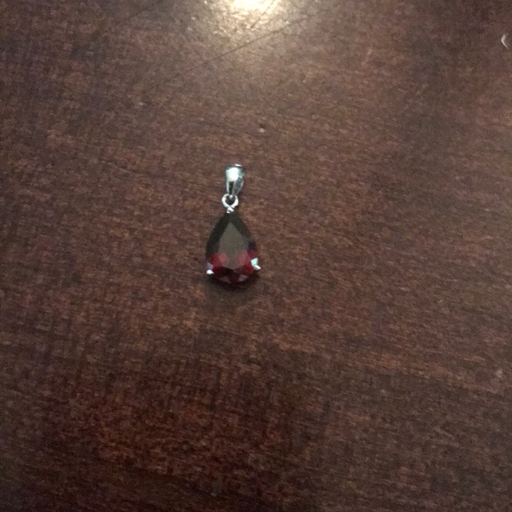 Garnet pendant